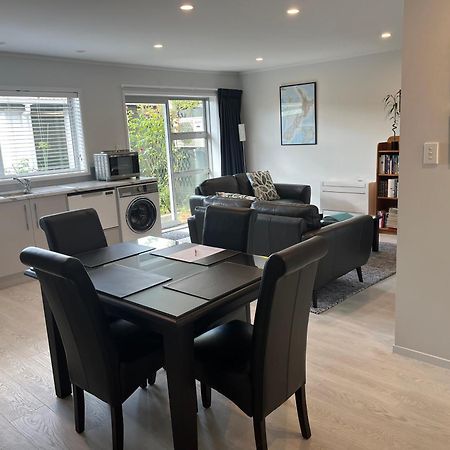 Rotorua Central Hosted B&B Екстер'єр фото