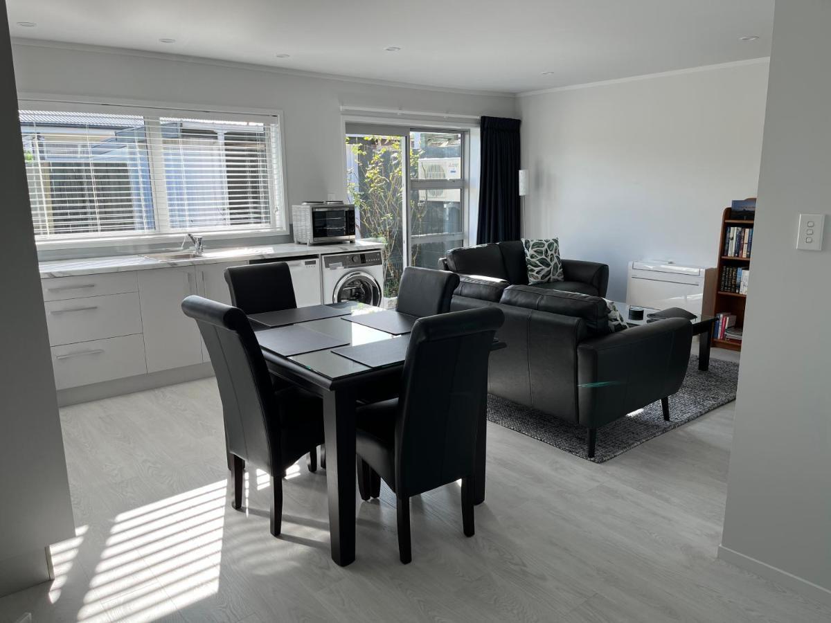 Rotorua Central Hosted B&B Екстер'єр фото