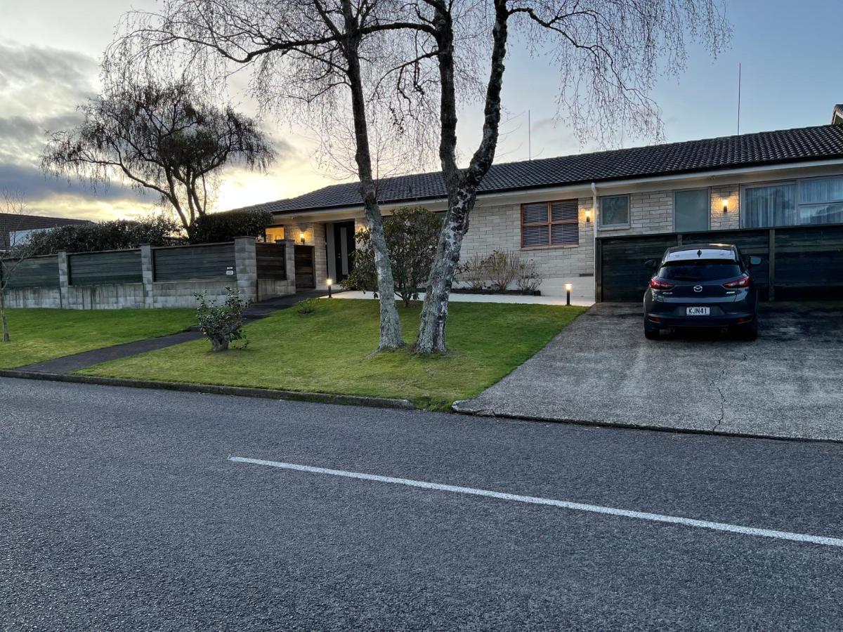 Rotorua Central Hosted B&B Екстер'єр фото